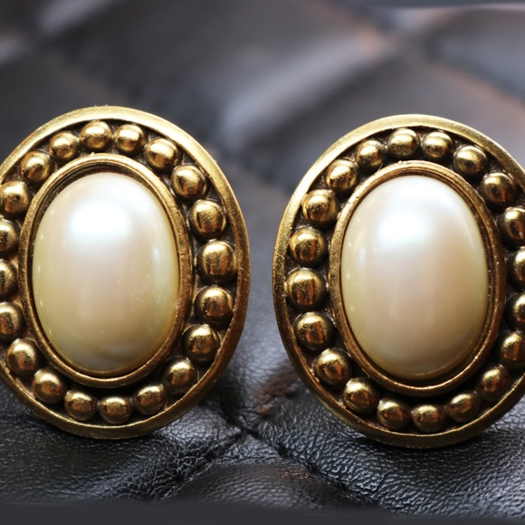 YSL Vintage Yves Saint Laurent Pearl Cabochon Earrings - Picture 9 of 16